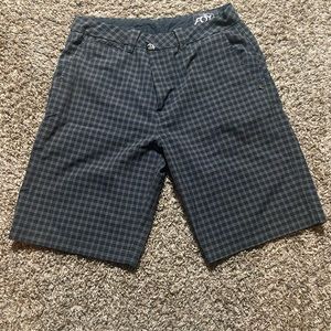 Men’s Fox shorts new without tags